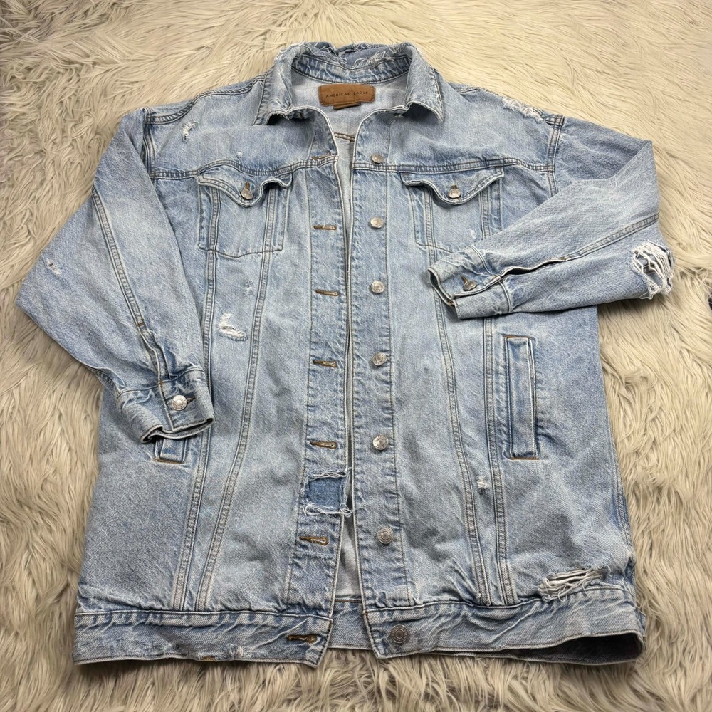 American Eagle Women's M Light Wash Distressed Long Long‎ Oversized Denim Jacket
